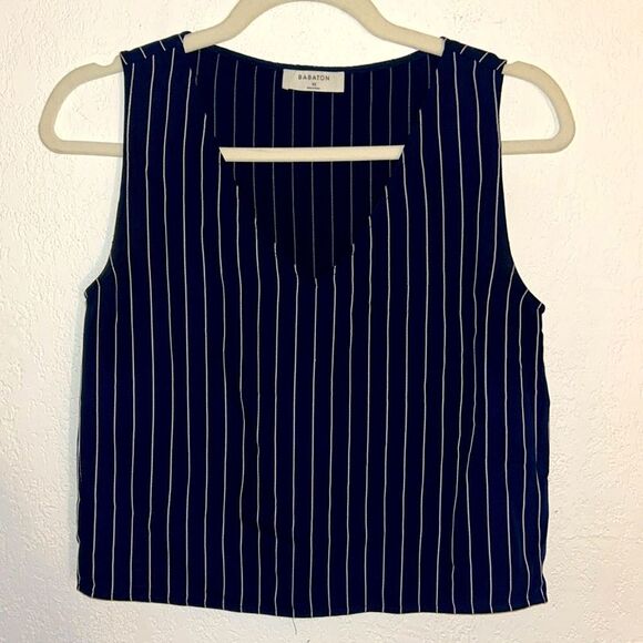 Babaton Pinstriped Top Sleeveless Navy Blue V Neck 90’s Contemporary Size XS - Picture 1 of 5